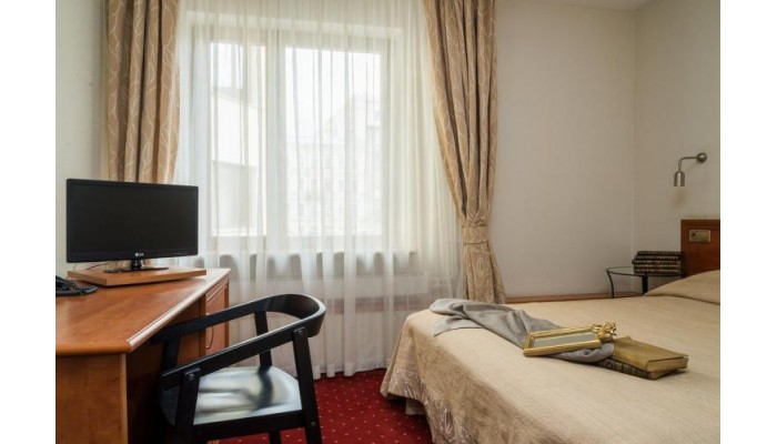 Hotel Brothers Karamazov poza 14