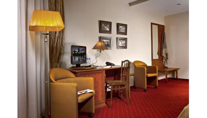 Hotel Brothers Karamazov poza 1