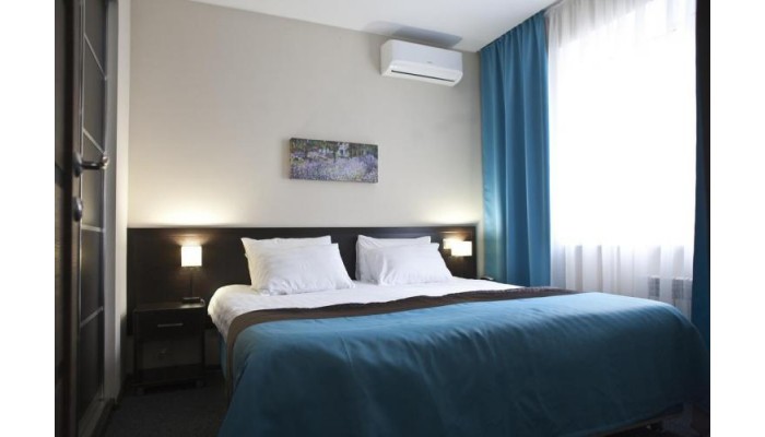 Russ Hotel poza 16